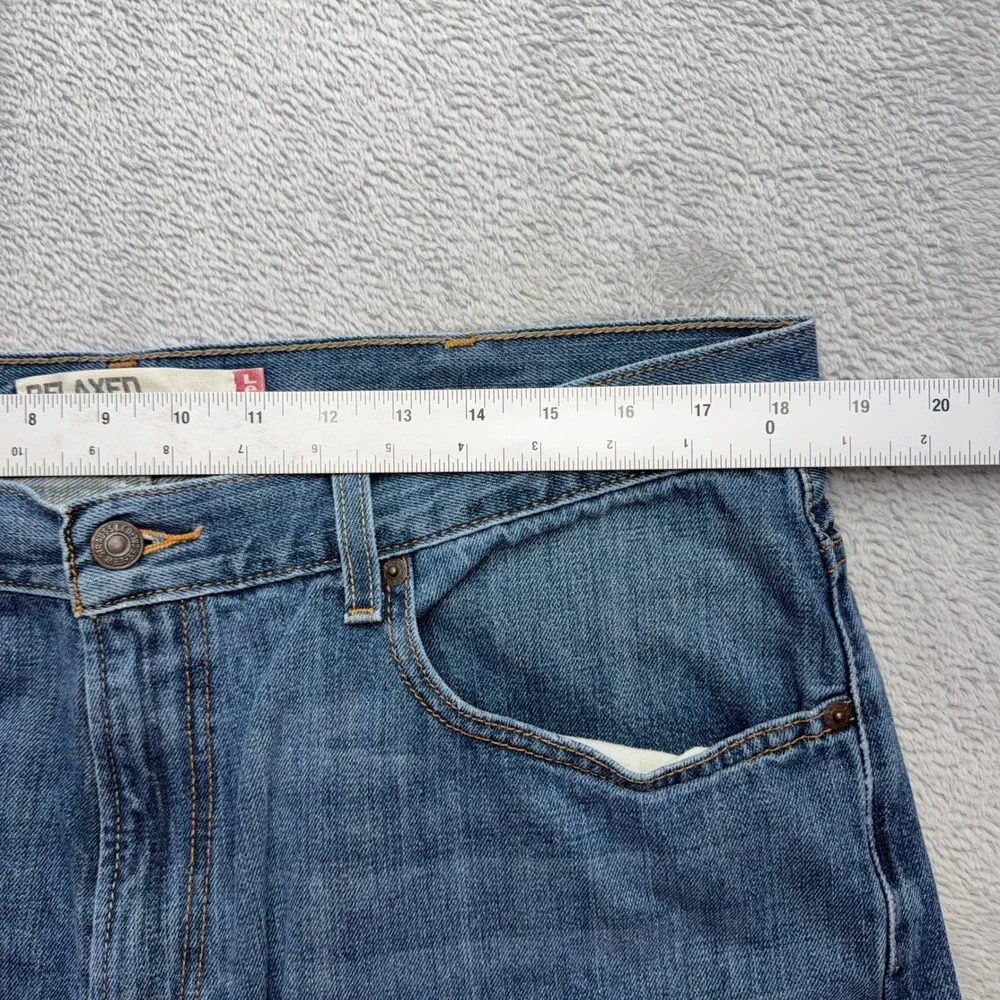 Vintage Levis Jeans Y2k Mens 38x30 Blue 559 Relaxed Straight Leg Denim Pants